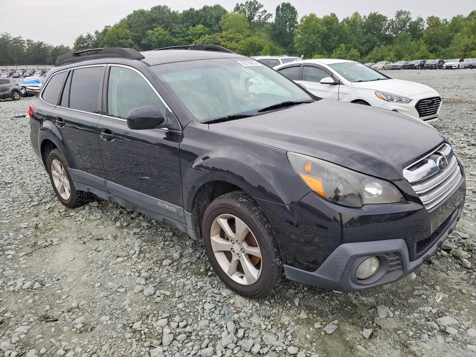 Photo 4 from auction – 2013 SUBARU OUTBACK with VIN 4S4BRCGC0D3303229