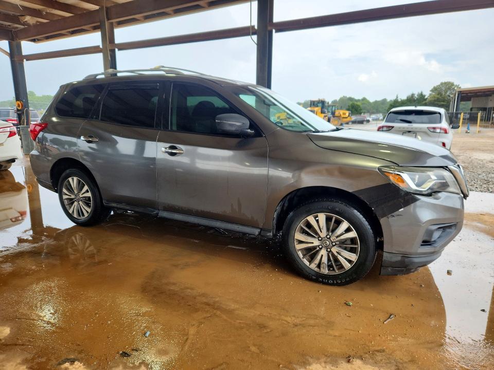 Photo 4 from auction – 2018 NISSAN PATHFINDER with VIN 5N1DR2MM4JC641471