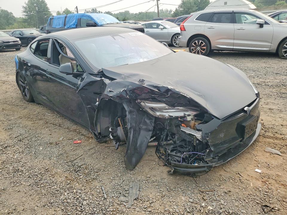 Photo 4 from auction – 2021 TESLA MODEL S with VIN 5YJSA1E65MF444085