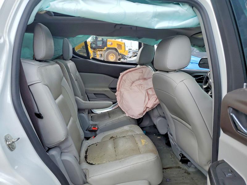 Photo 11 from auction – 2018 GMC ACADIA with VIN 1GKKNULS4JZ136180