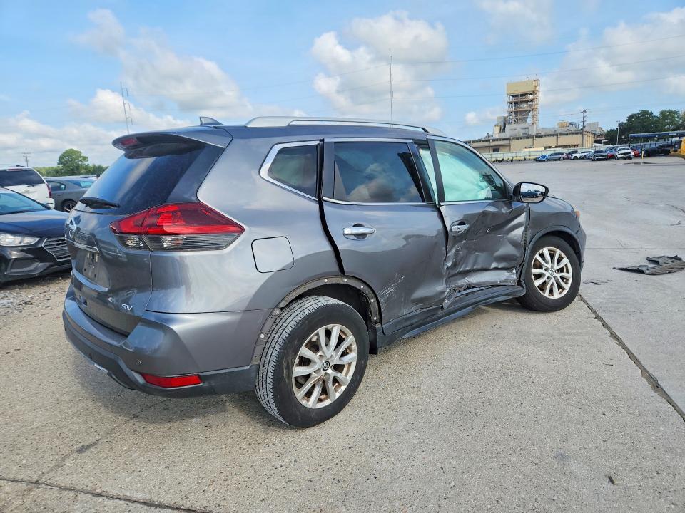 Photo 3 from auction – 2019 NISSAN ROGUE with VIN 5N1AT2MT0KC769302