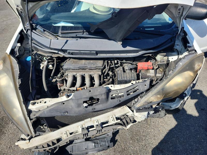 Photo 11 from auction – 2011 HONDA FIT with VIN JHMGE8H34BS011859