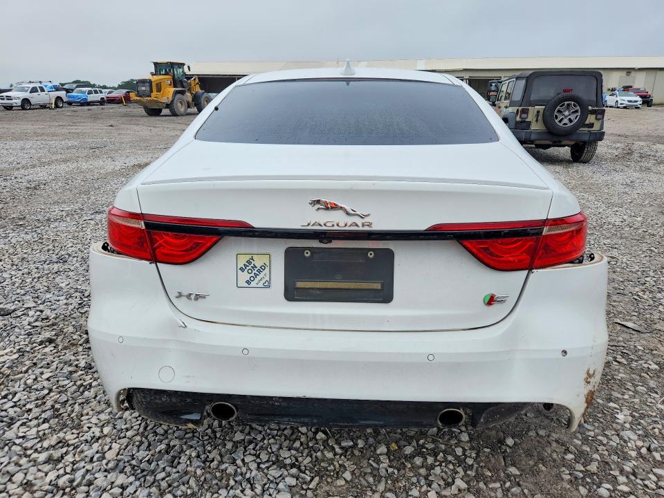 Photo 6 from auction – 2016 JAGUAR XF with VIN SAJBG4BVXGCY08189
