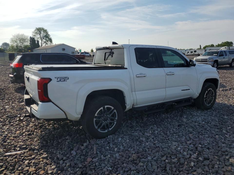 Photo 3 from auction – 2024 TOYOTA TACOMA with VIN 3TMLB5JN9RM074011