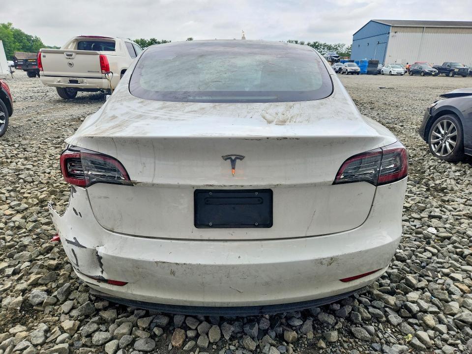 Photo 6 from auction – 2023 TESLA MODEL 3 with VIN 5YJ3E1EA0PF553880