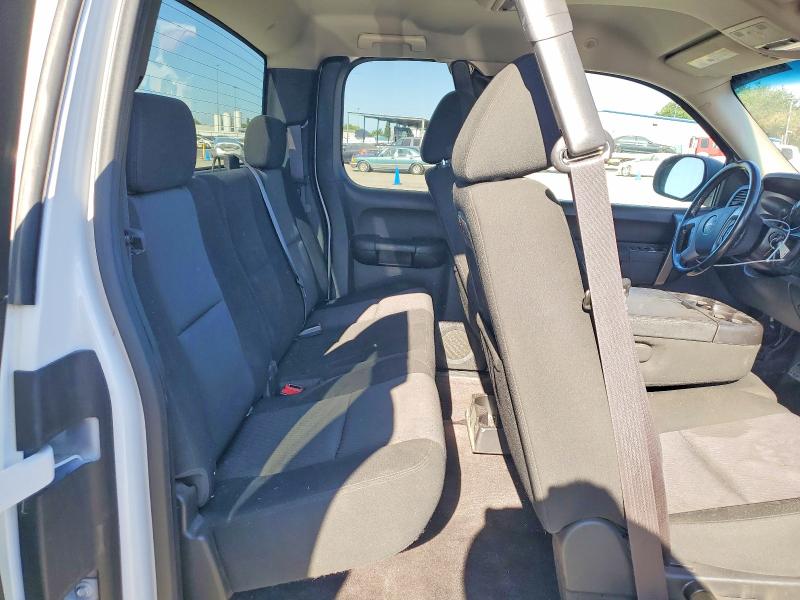 Photo 10 from auction – 2013 GMC SIERRA with VIN 1GTR1VE03DZ372962