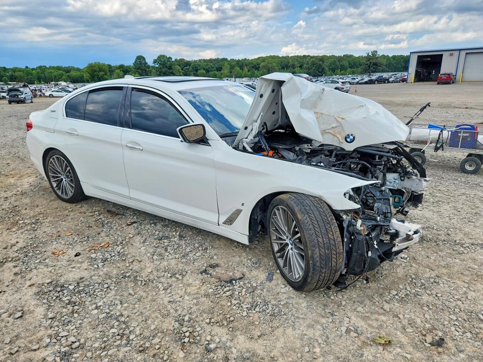 Photo 4 from auction – 2018 BMW 530E with VIN WBAJA9C53JB252454