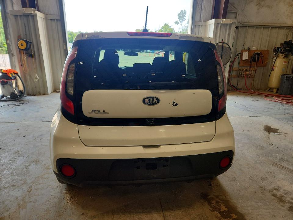 Photo 6 from auction – 2019 KIA SOUL with VIN KNDJN2A25K7636022