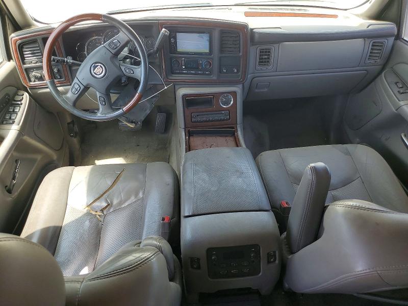 Photo 8 from auction – 2005 CADILLAC ESCALADE with VIN 1GYEC63T75R194366