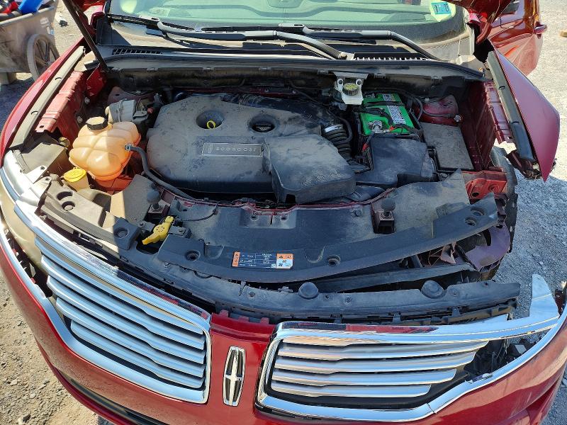 Photo 12 from auction – 2015 LINCOLN MKC with VIN 5LMCJ2A91FUJ47473