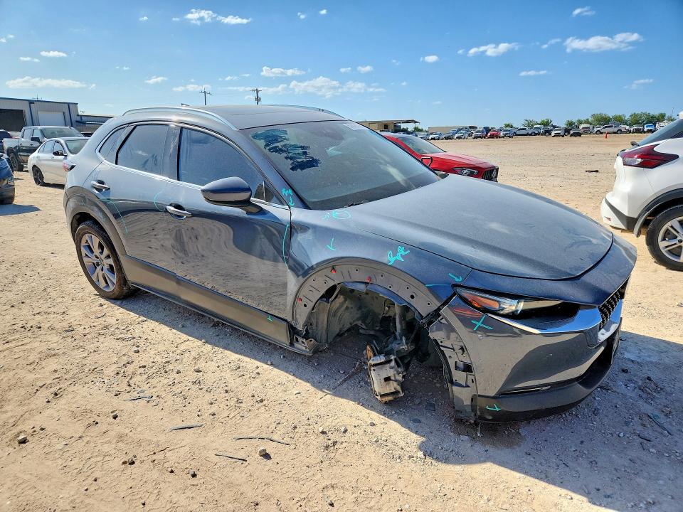 Photo 4 from auction – 2021 MAZDA CX-30 with VIN 3MVDMBDL5MM315920