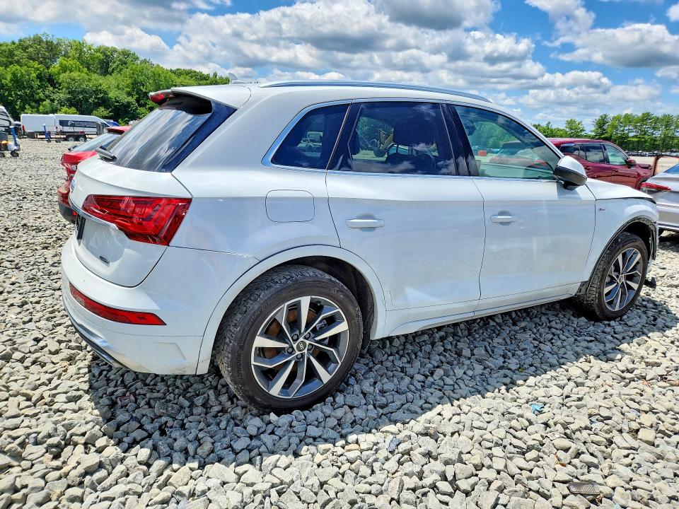 Photo 3 from auction – 2023 AUDI Q5 with VIN WA1EAAFY1P2046421