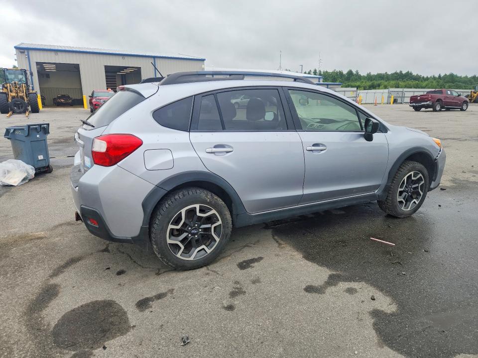 Photo 3 from auction – 2016 SUBARU CROSSTREK with VIN JF2GPABCXG8324867