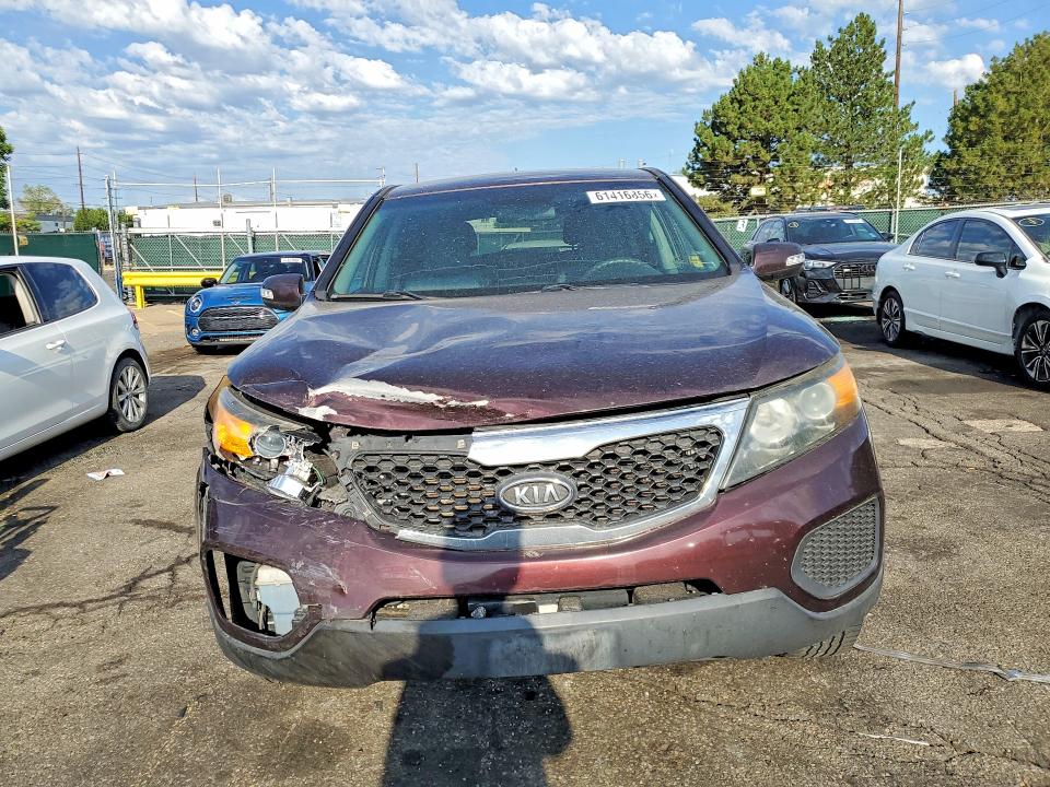 Photo 5 from auction – 2013 KIA SORENTO with VIN 5XYKT4A16DG312614