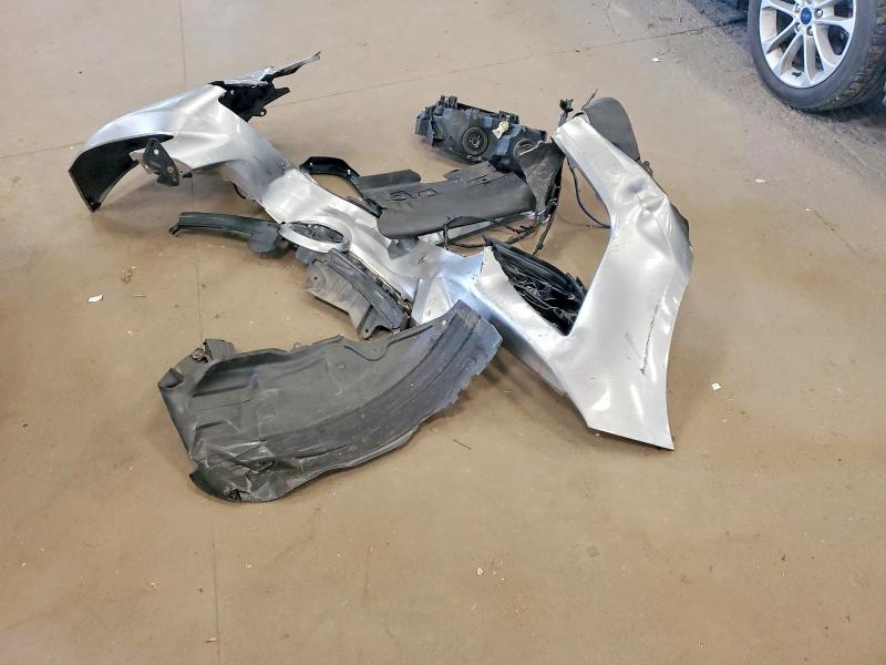 Photo 12 from auction – 2019 FORD FUSION with VIN 3FA6P0LU2KR261482