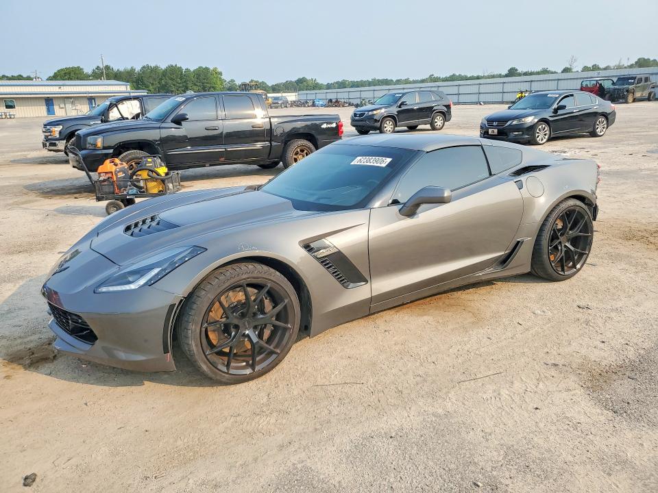 CHEVROLET CORVETTE 2015 with VIN 1G1YR2D63F5600910 - Photo from auction
