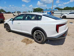 Zdjęcie 2 z aukcji – 2025 KIA K4 z VIN 3KPFU4DEXSE025347