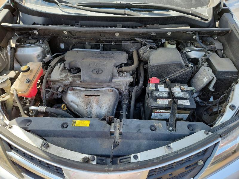Photo 12 from auction – 2015 TOYOTA RAV4 with VIN 2T3DFREV2FW385025