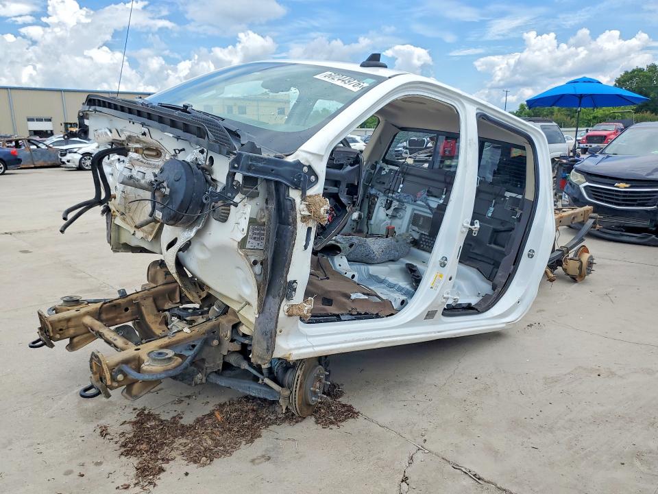 CHEVROLET SILVERADO 2018 with VIN 3GCUKSEC5JG386860 - Photo from auction