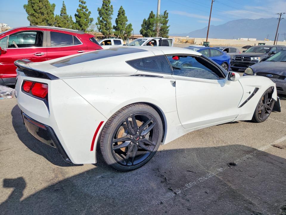 Photo 3 from auction – 2016 CHEVROLET CORVETTE with VIN 1G1YC2D74G5123528