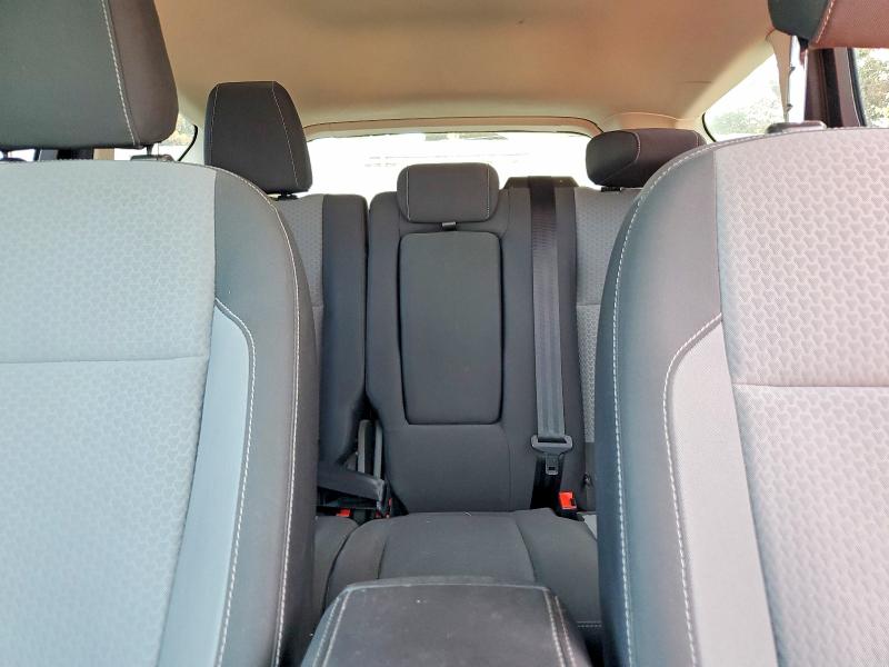 Photo 10 from auction – 2018 FORD ESCAPE with VIN 1FMCU0GD0JUB12250