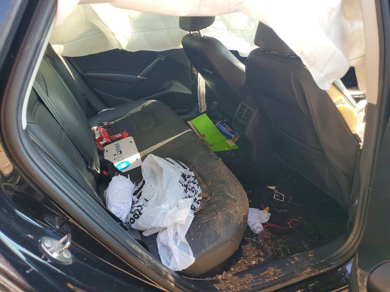 Photo 10 from auction – 2021 VOLKSWAGEN PASSAT with VIN 1VWSA7A31MC016488