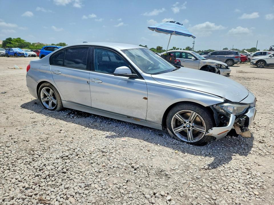 Photo 4 from auction – 2014 BMW 320 with VIN WBA3B1G55ENN90461