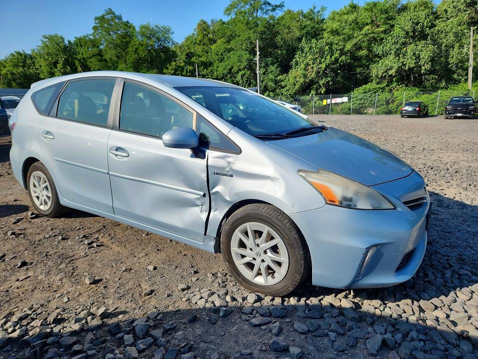 صورة رقم 4 من المزاد - 2013 TOYOTA PRIUS V مع VIN JTDZN3EU1D3275631