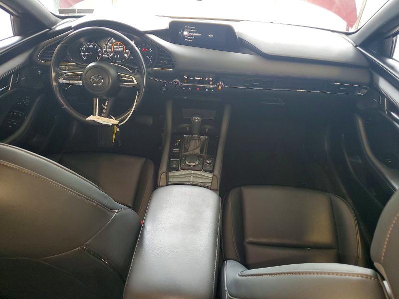 Photo 8 from auction – 2020 MAZDA 3 with VIN JM1BPBMM6L1160248