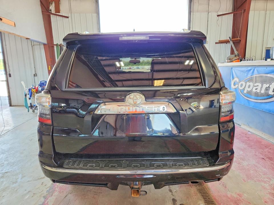 Photo 6 from auction – 2015 TOYOTA 4RUNNER with VIN JTEBU5JR2F5207455