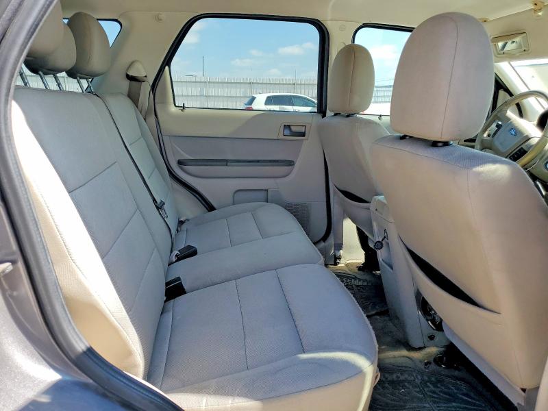 Photo 10 from auction – 2010 FORD ESCAPE with VIN 1FMCU0D72AKD39577