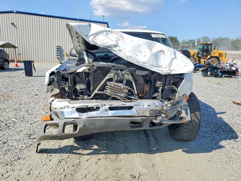 Фото 5 с аукциона – 2004 CHEVROLET SILVERADO с VIN 2GCEK19T341201243