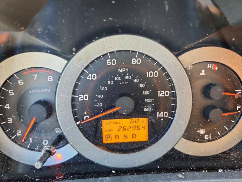 Photo 9 from auction – 2007 TOYOTA RAV4 with VIN JTMBD32V076043901