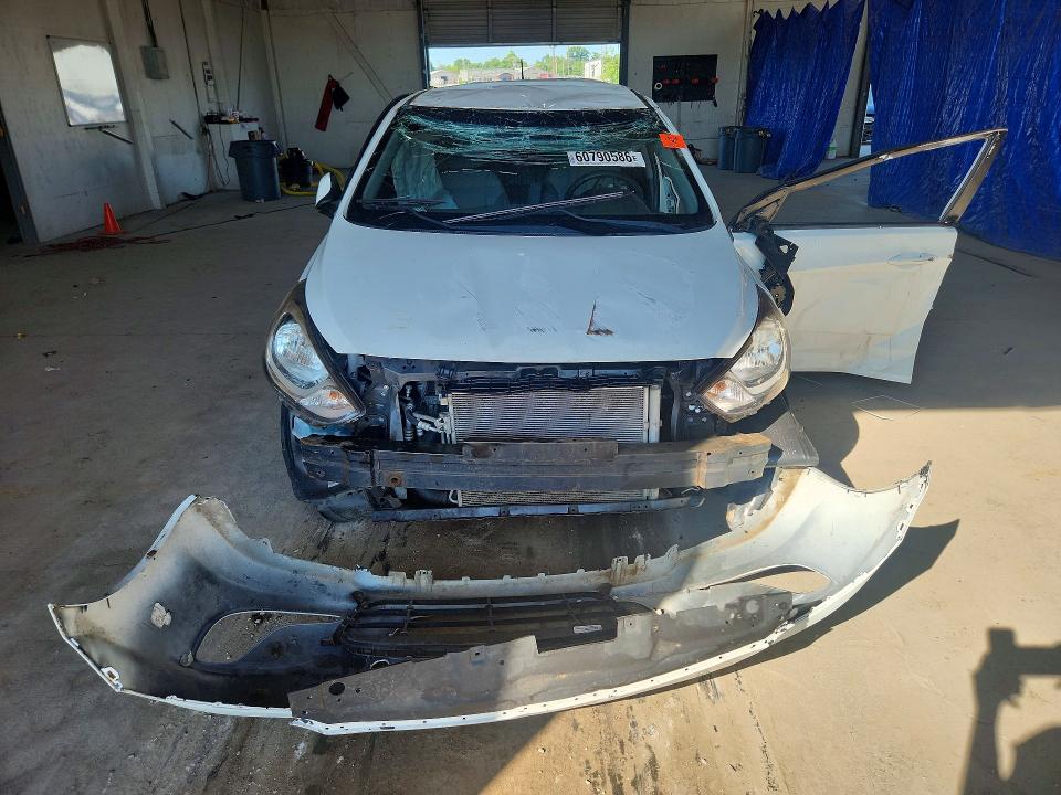 صورة رقم 5 من المزاد - 2012 HYUNDAI ACCENT مع VIN KMHCT5AE7CU015535