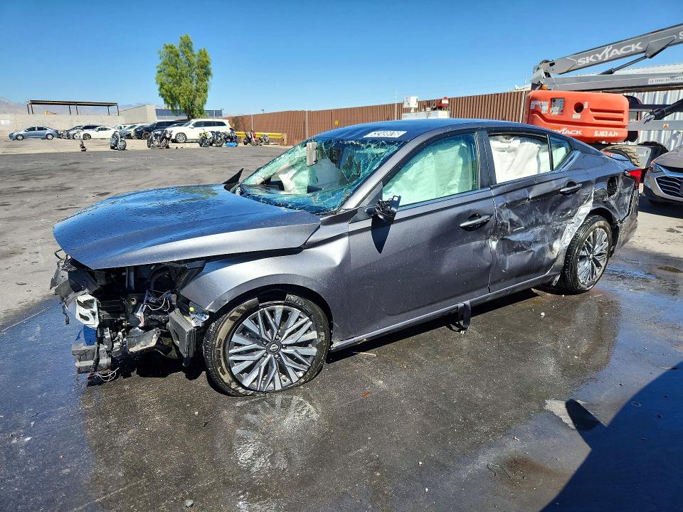 NISSAN ALTIMA 2026 with VIN 1N4BL4DV4TN321825 - Photo from auction