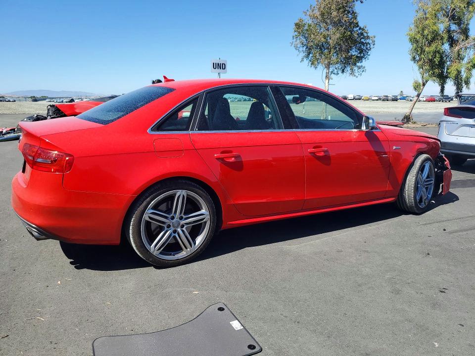Photo 3 from auction – 2015 AUDI S4 with VIN WAUBGAFLXFA072223