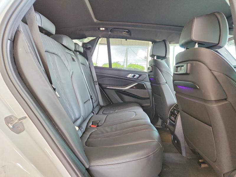 Photo 11 from auction – 2019 BMW X5 with VIN 5UXCR6C58KLL08823