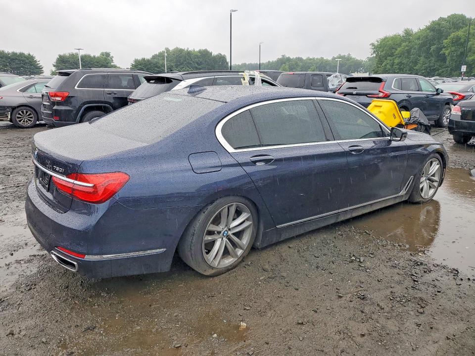 Photo 3 from auction – 2018 BMW 750 with VIN WBA7F2C58JG423821