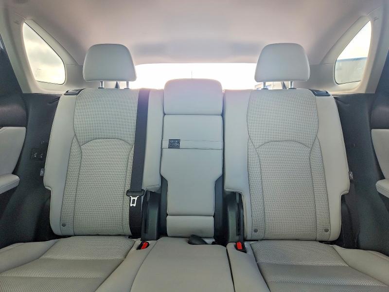 Photo 10 from auction – 2021 LEXUS RX with VIN JTJHZKEA0M2021184