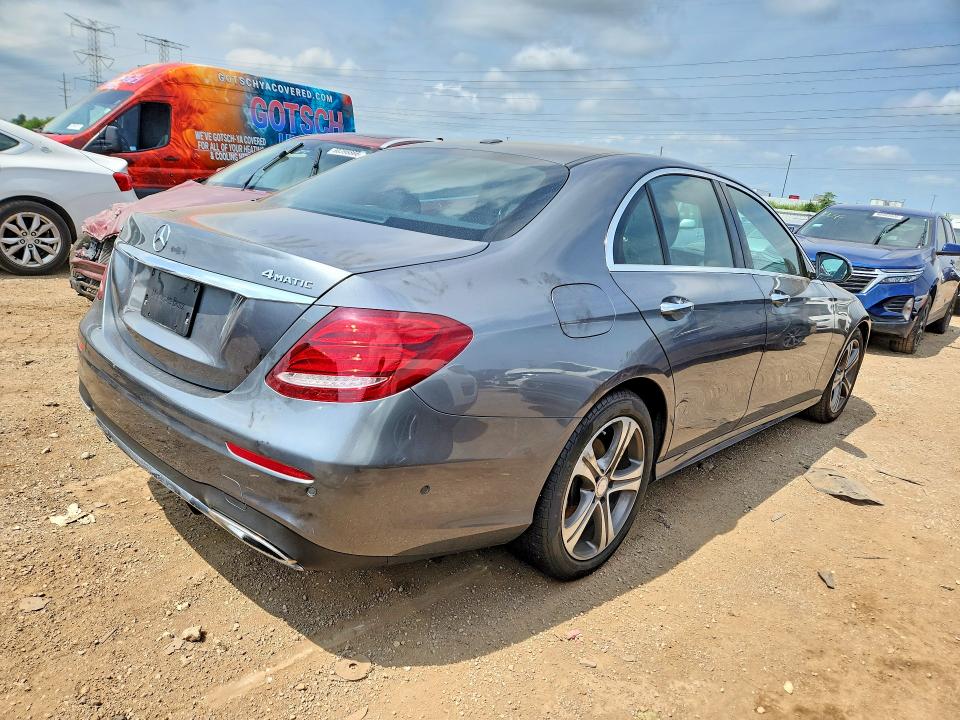 Photo 3 from auction – 2017 MERCEDES-BENZ E with VIN WDDZF4KB3HA161241