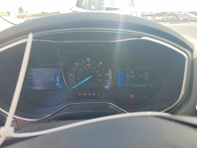 Photo 9 from auction – 2016 FORD FUSION with VIN 3FA6P0RU3GR303043