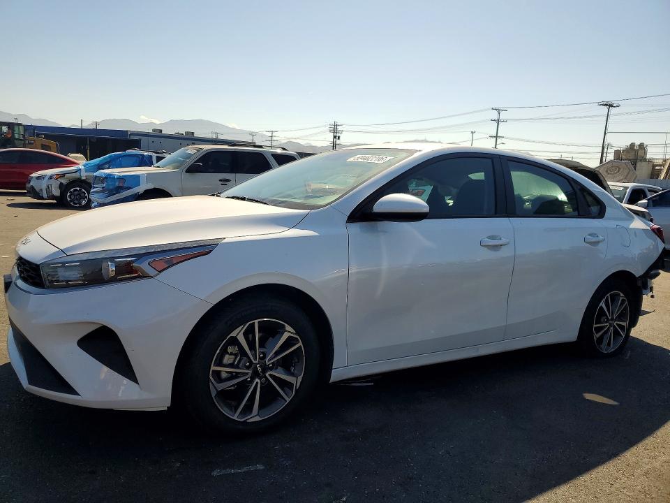 KIA FORTE 2024 with VIN 3KPF24AD3RE771375 - Photo from auction