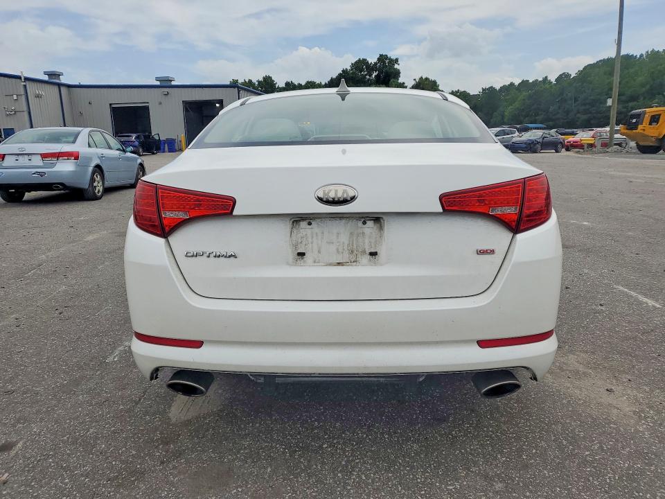 Photo 6 from auction – 2013 KIA OPTIMA with VIN KNAGM4A78D5352111