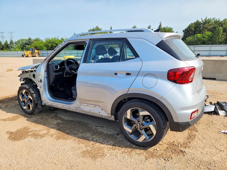 Photo 2 from auction – 2022 HYUNDAI VENUE with VIN KMHRC8A3XNU194098