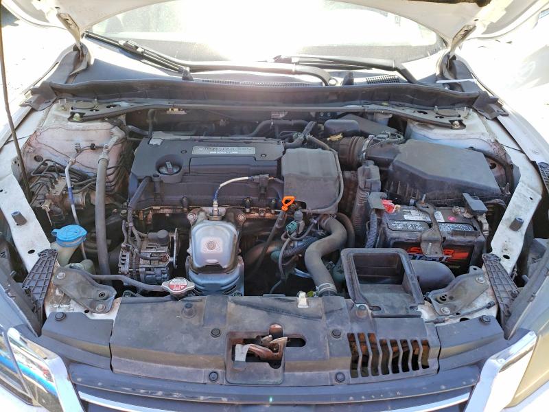 Photo 11 from auction – 2015 HONDA ACCORD with VIN 1HGCR2F85FA143333