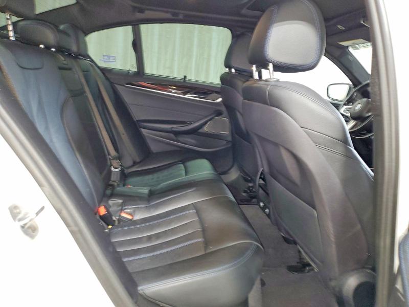 Photo 10 from auction – 2017 BMW 540 with VIN WBAJE7C34HG887932