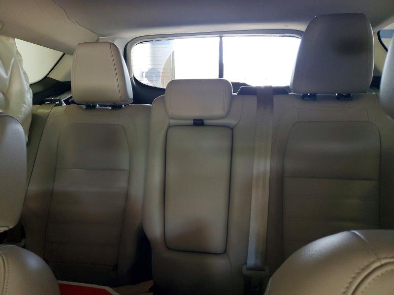 Foto 10 de la subasta – 2017 FORD ESCAPE con VIN 1FMCU0J99HUE43889