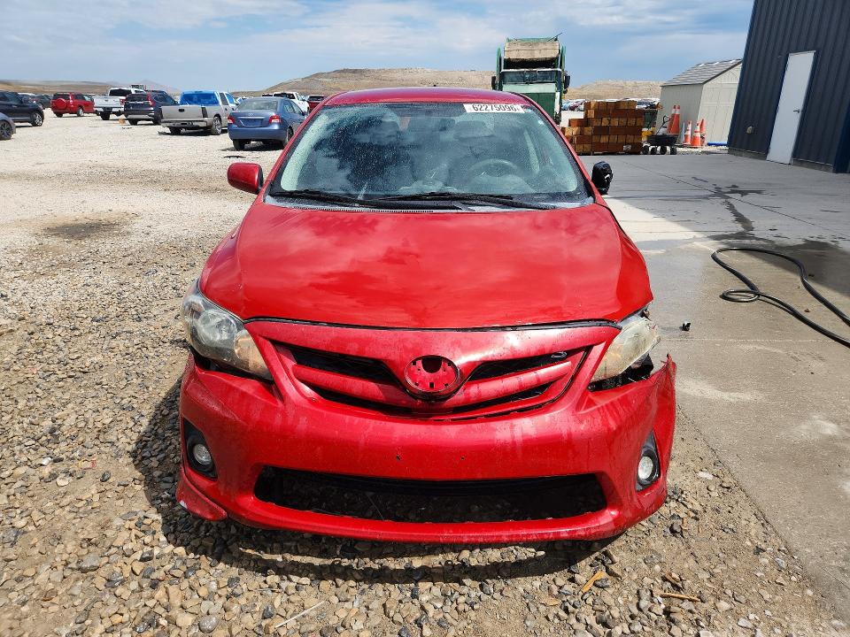 Photo 5 from auction – 2013 TOYOTA COROLLA with VIN 5YFBU4EE1DP090523