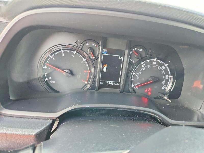 Photo 9 from auction – 2023 TOYOTA 4RUNNER with VIN JTEEU5JR1P5304676