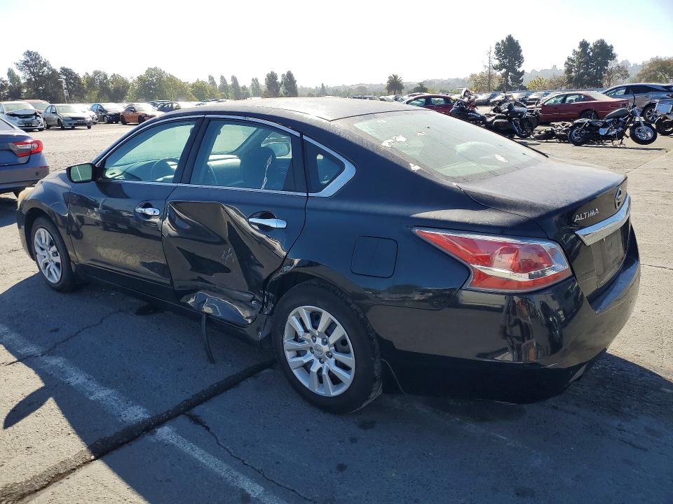 Снимка 2 от търг – 2015 NISSAN ALTIMA с VIN 1N4AL3AP5FC577340